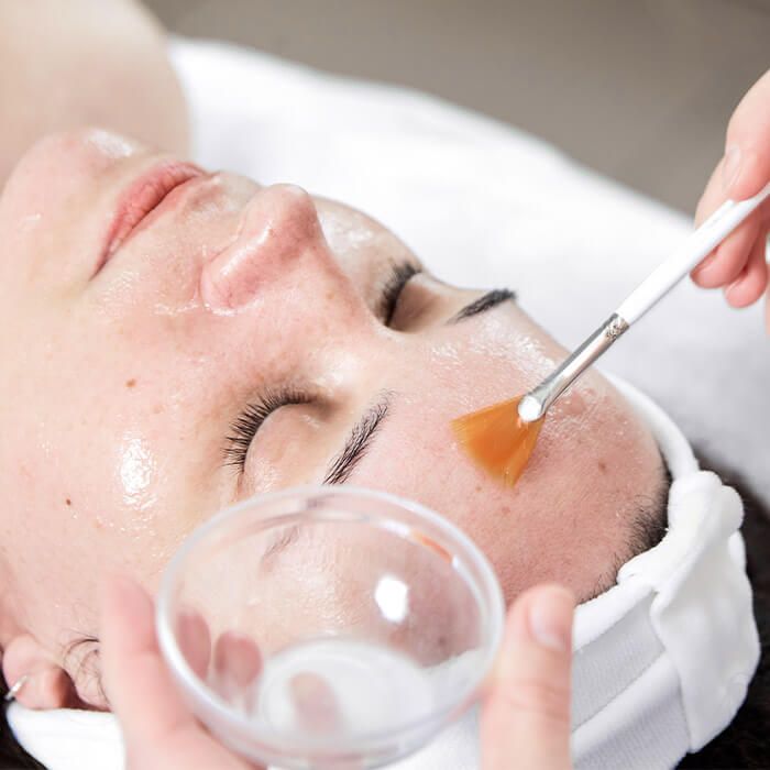 Mandelic Peel